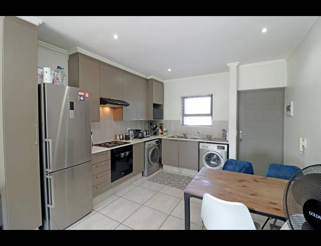 2 BEDROOM APARTMENT FOR SALE IN LONEHILL